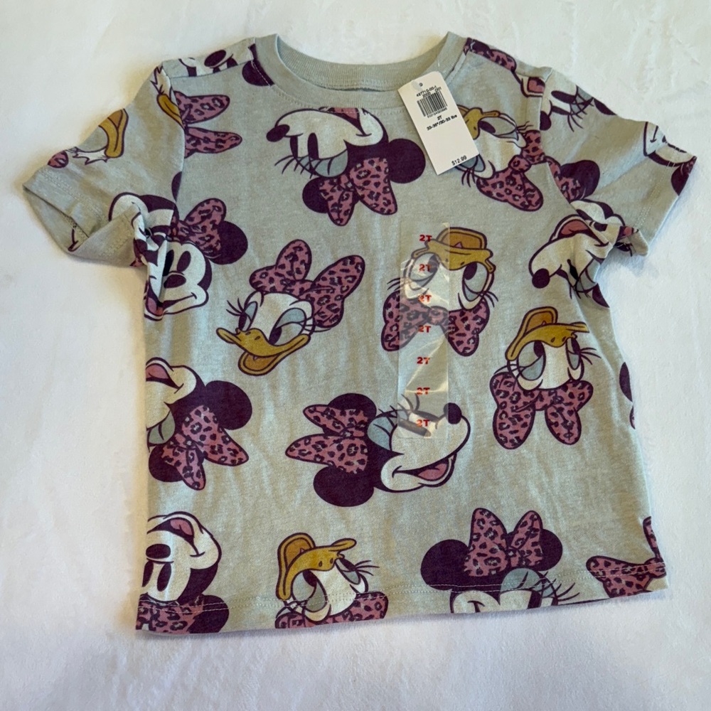3/$16!!Old Navy Kids Gray T-Shirt with Cartoon Print